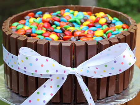 pot de smarties en kit&kat