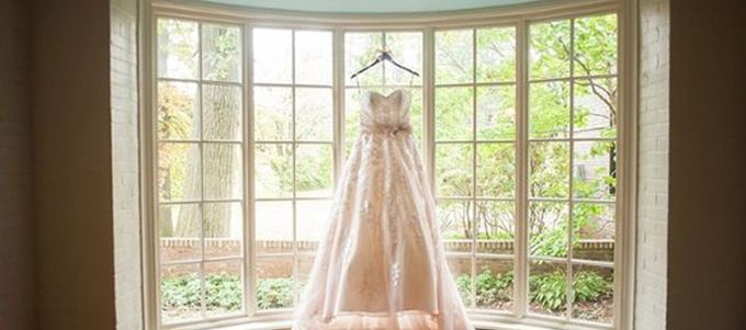 Peu importe ce que vous comptez faire de votre robe de princesse après la cérémonie... Ne faites surtout pas ça!