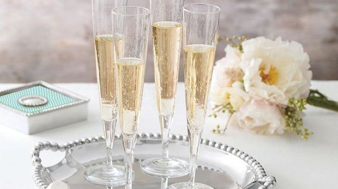 Notez le ou les prestataire(s)présents dans notre annuaire que vous avez utilisé pour l’organisation de votre mariage afin d'aider les futurs mariés à faire leurs choix.